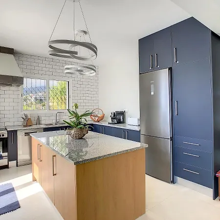 Villa Avocado By Lovelystay *