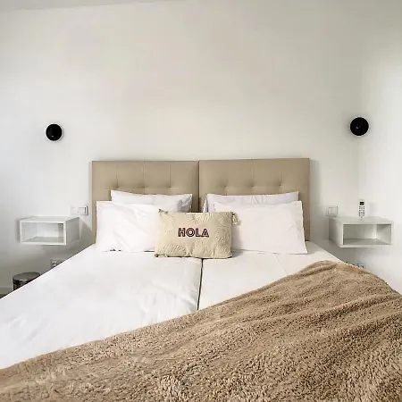 Avocado By Lovelystay Funchal (Madeira)