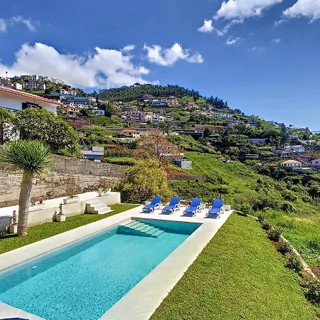 Villa Avocado By Lovelystay