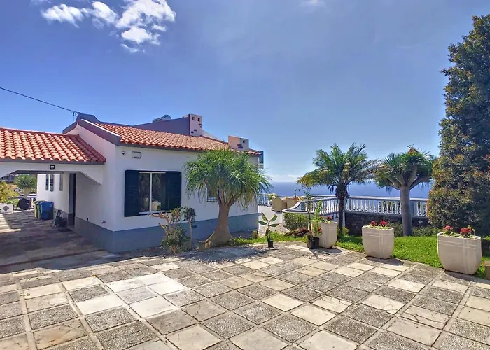 Avocado By Lovelystay Villa Funchal (Madeira)