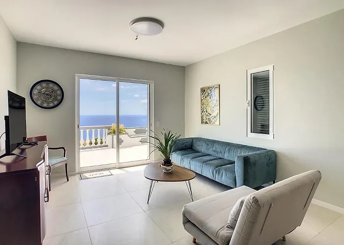 Villa Avocado By Lovelystay