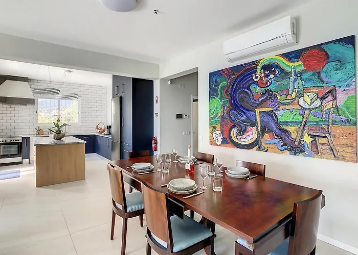 Avocado By Lovelystay Villa Funchal (Madeira)